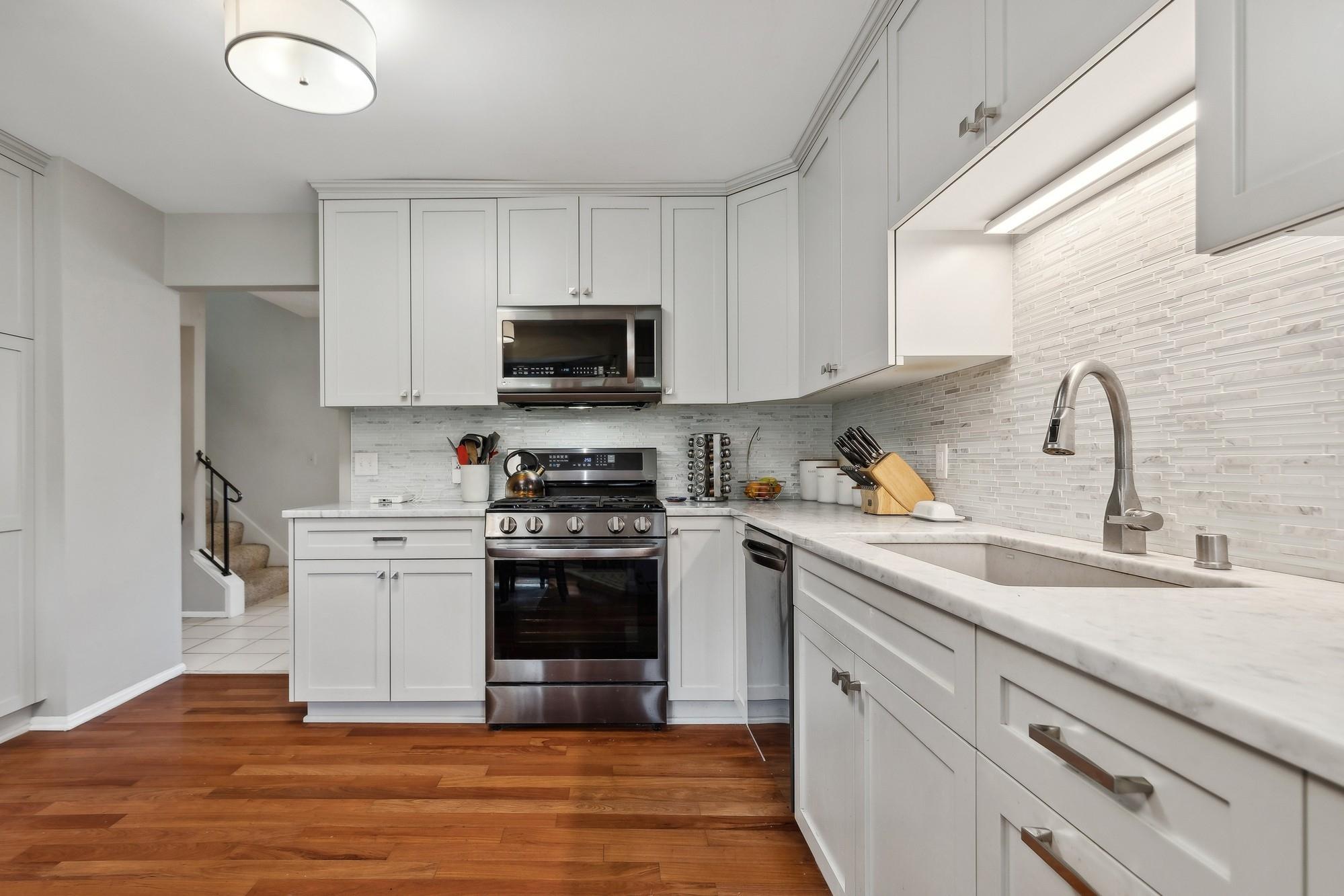 8604 Darnel Road Eden Prairie, MN 55344 - Photo 7 of 22 Gallery Image 7