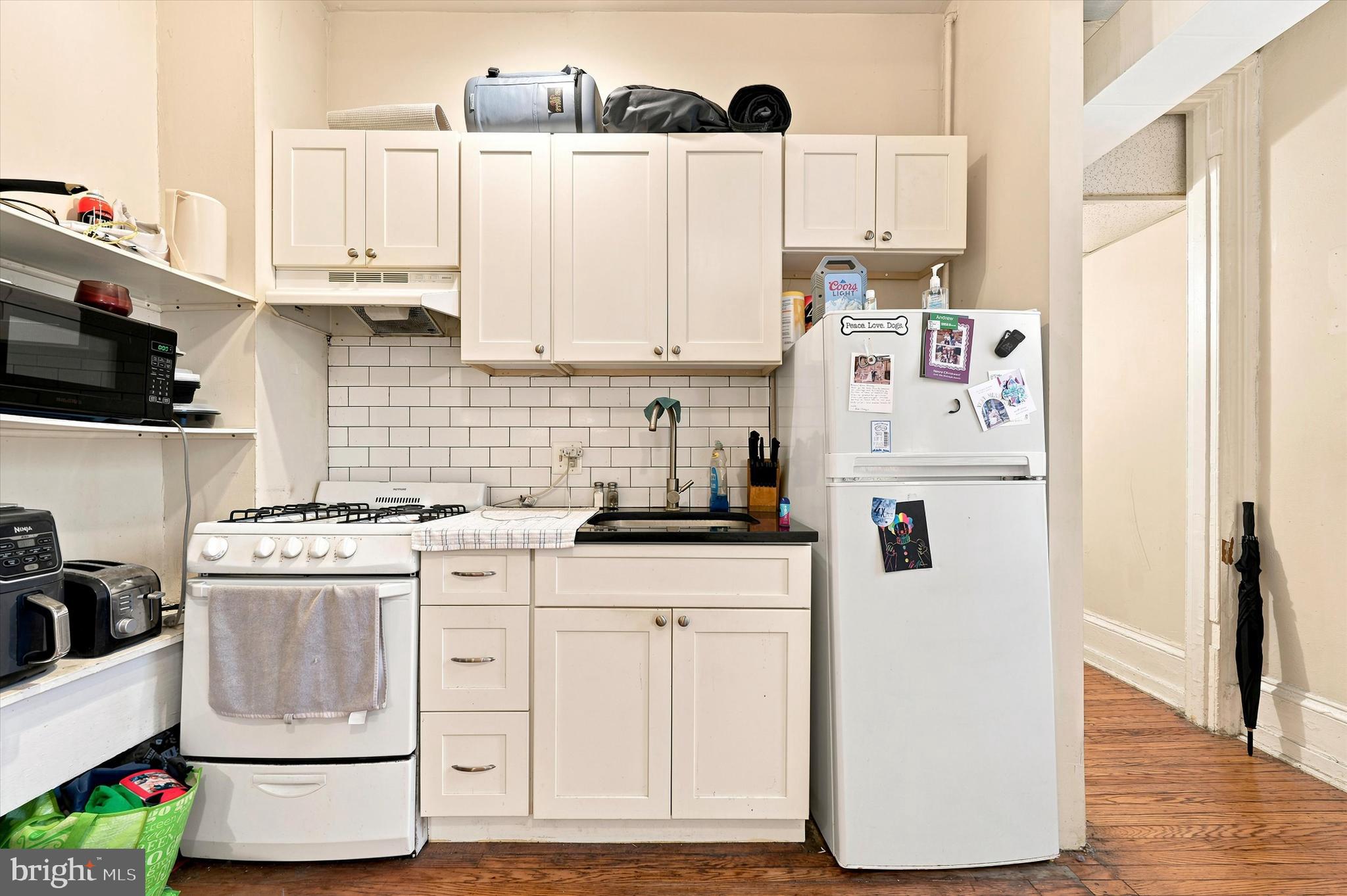 1807 Spruce Street, Unit 2R Philadelphia, PA 19103 - Photo 8 of 15