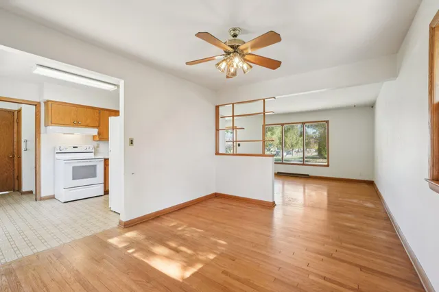 $299,900 | 4005 South 83rd Street, Greenfield, WI 53220