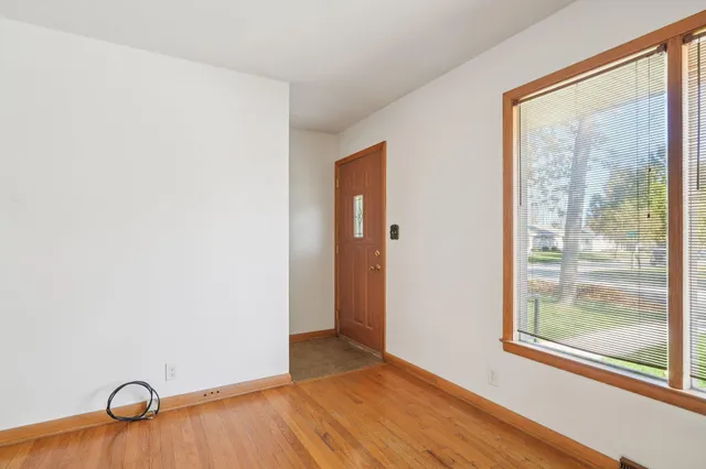 $299,900 | 4005 South 83rd Street, Greenfield, WI 53220