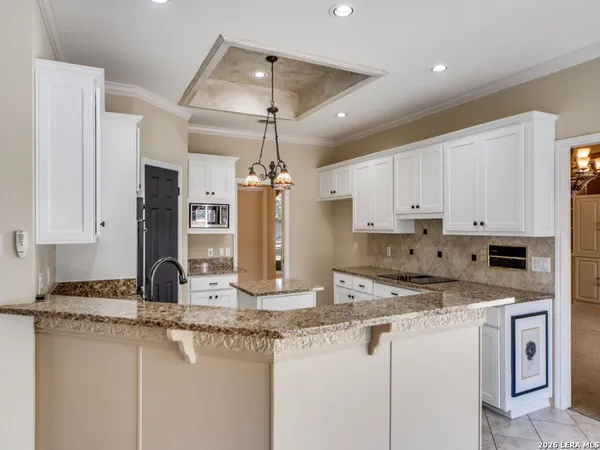 $649,000 | 7723 Fair Oaks Parkway, Boerne, TX 78015