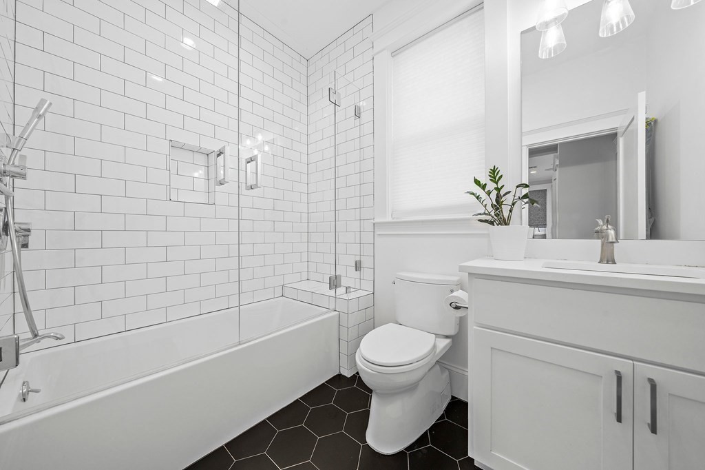 23 Dix Street, Unit 5 Boston, MA 02122 - Photo 17 of 29
