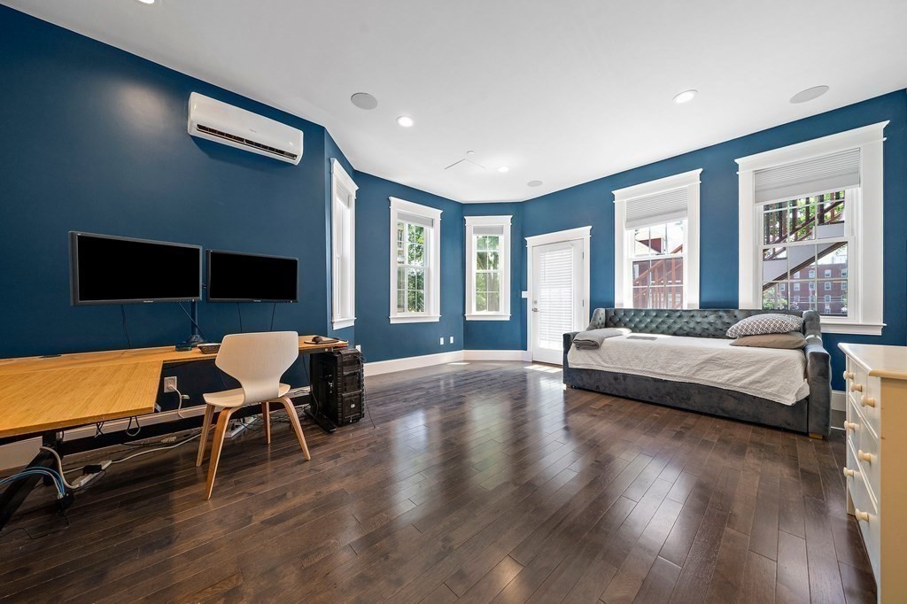 23 Dix Street, Unit 5 Boston, MA 02122 - Photo 21 of 29