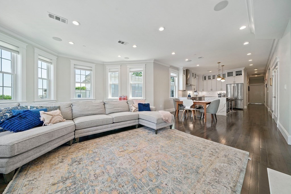 23 Dix Street, Unit 5 Boston, MA 02122 - Photo 8 of 29