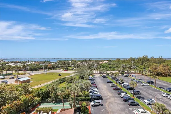 $3,200 | 10310 South Ocean Drive, Unit PH, Jensen Beach, FL 34957