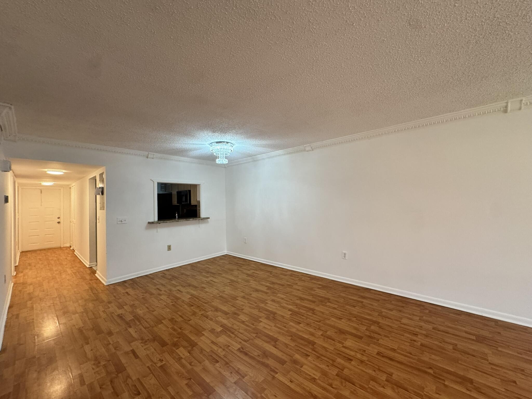 2018 Southwest 29th Court, Unit 6B2 Delray Beach, FL 33445 - Photo 16 of 28 The Dining Area