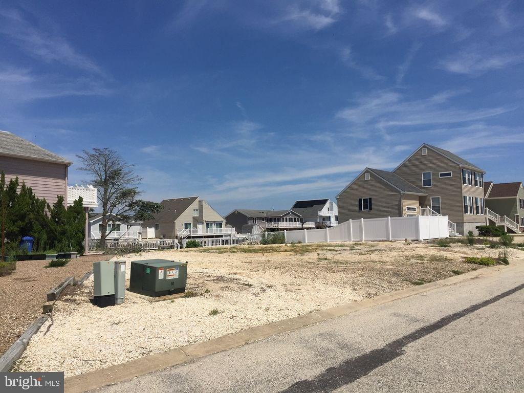 101 Peter Road Manahawkin, NJ 08050 - Photo 2 of 16 Gallery Image 2