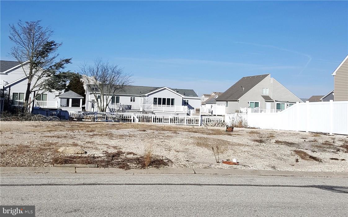 101 Peter Road Manahawkin, NJ 08050 - Photo 10 of 16 Gallery Image 10