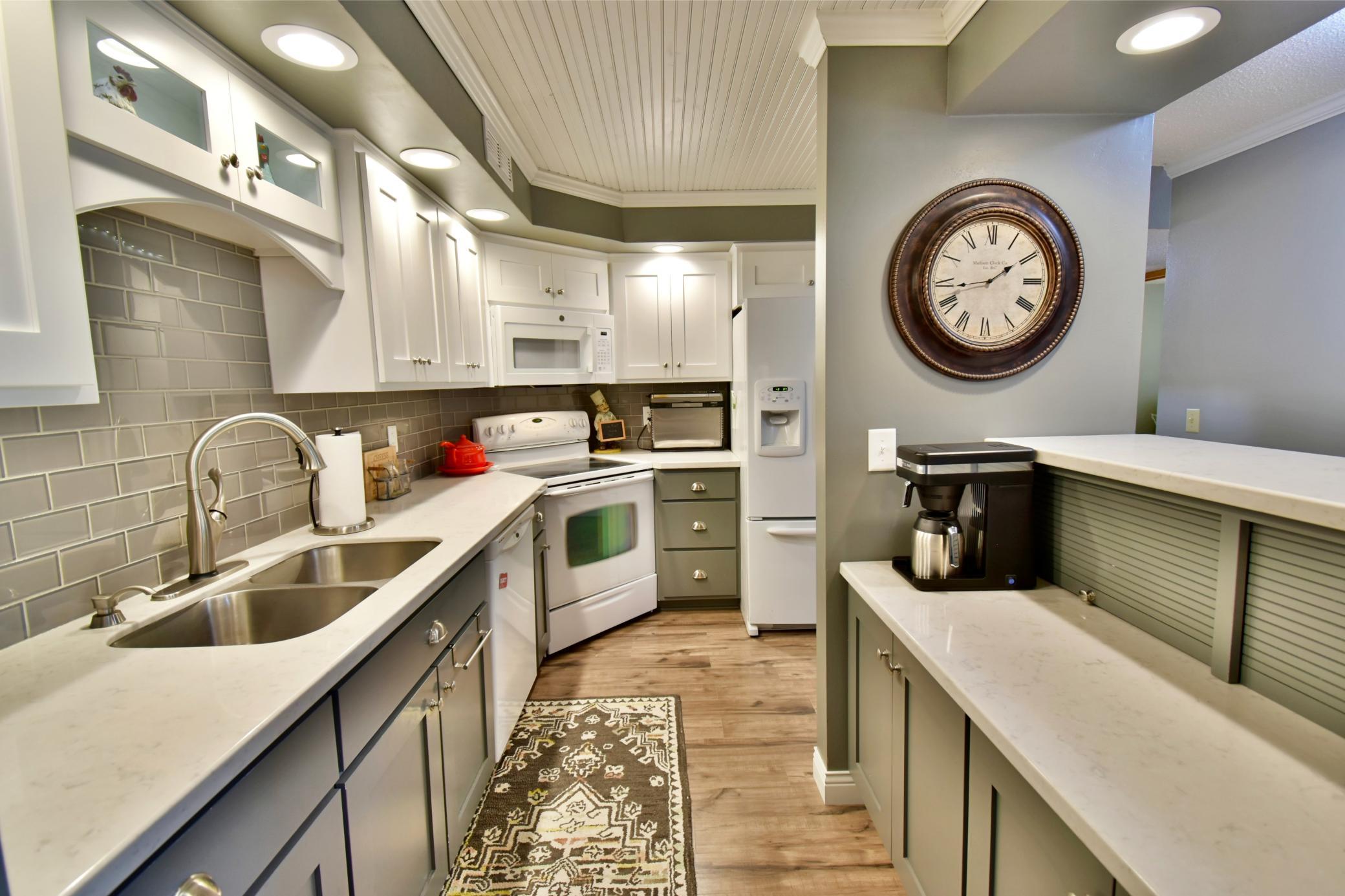 520 5th Street Southwest, Unit 316 Willmar, MN 56201 - Photo 4 of 34