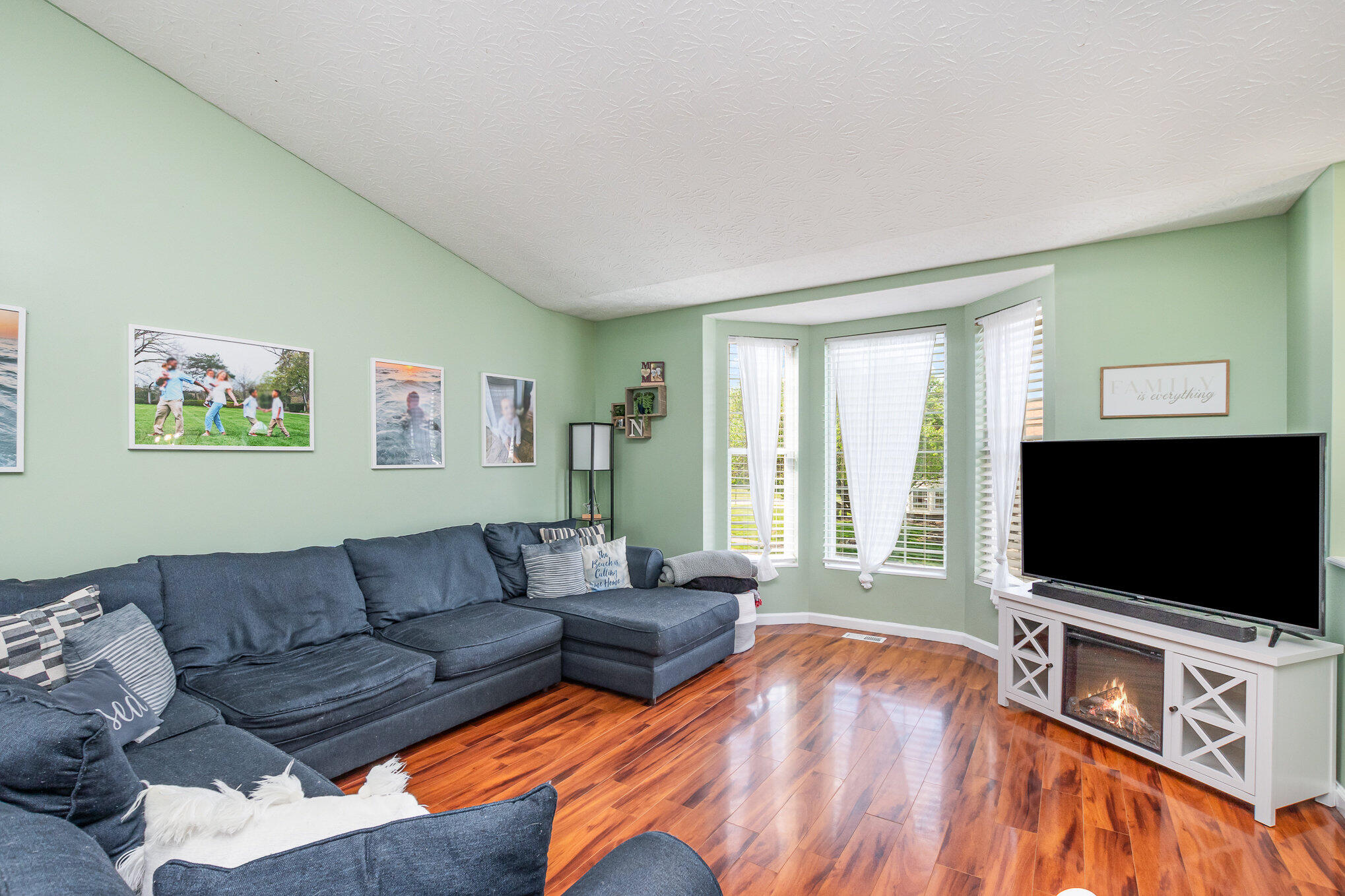 195 Tando Way Covington, KY 41017 - Photo 4 of 18 Gallery Image 4