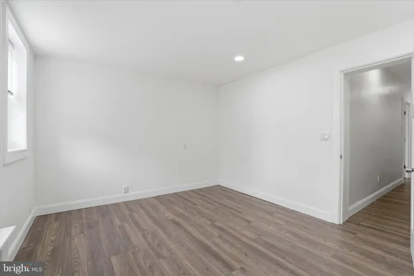 $300,000 | 286 Leverington Avenue, Philadelphia, PA 19128