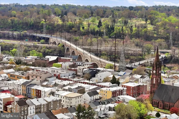 $300,000 | 286 Leverington Avenue, Philadelphia, PA 19128