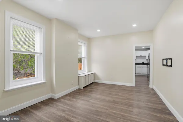 $300,000 | 286 Leverington Avenue, Philadelphia, PA 19128