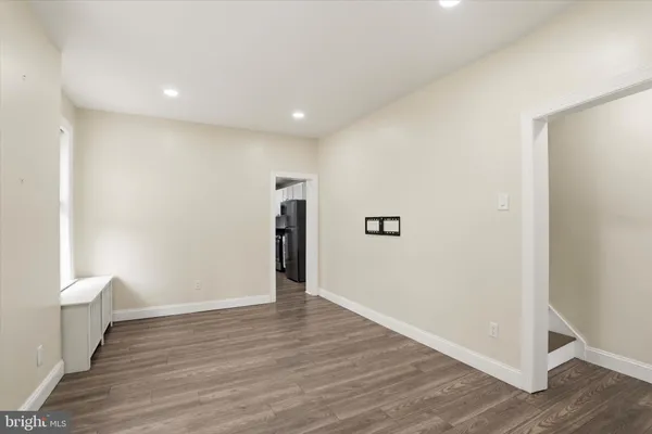 $300,000 | 286 Leverington Avenue, Philadelphia, PA 19128