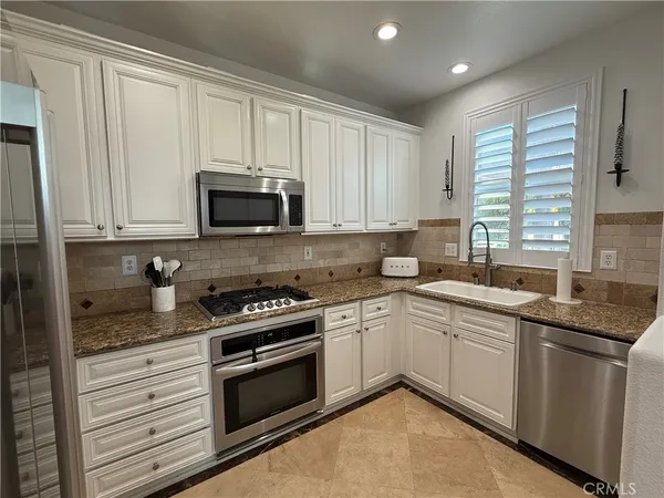 $5,000 | 8 Amy Way, Ladera Ranch, CA 92694