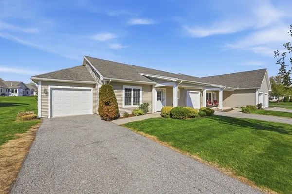 $419,000 | 56 Cherry Drive, Unit 56, Wilbraham, MA 01095