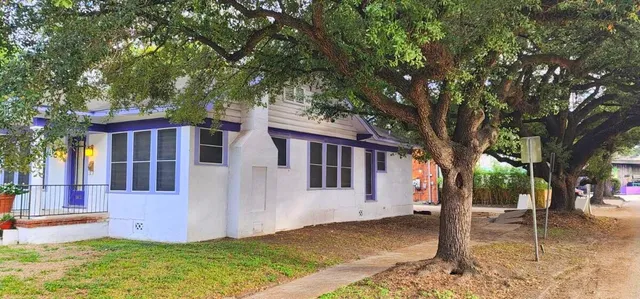 $789,900 | 1621 California Street, Houston, TX 77006