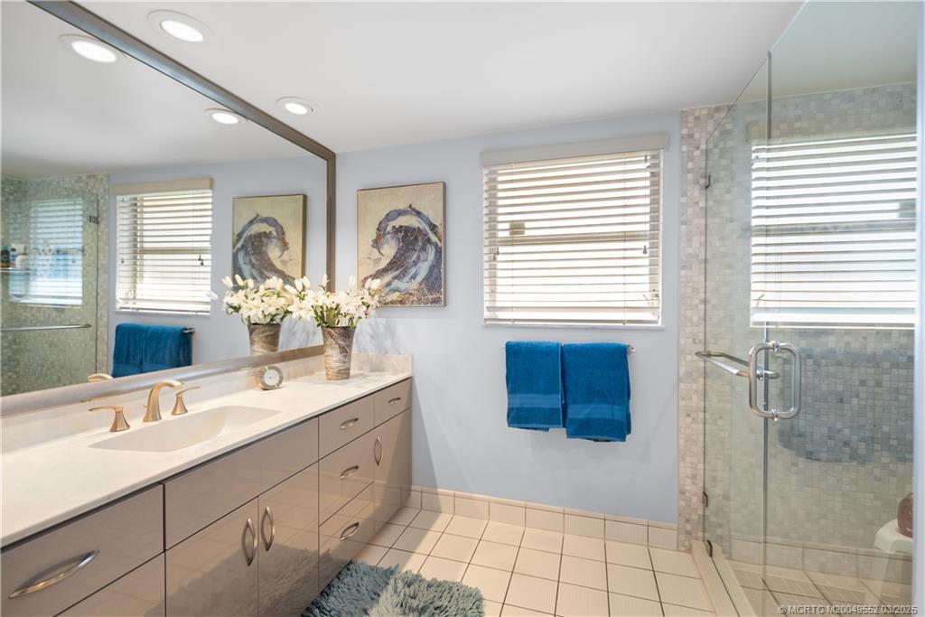 853 Northwest Spruce Ridge Drive Stuart, FL 34994 - Photo 9 of 20 Gallery Image 9