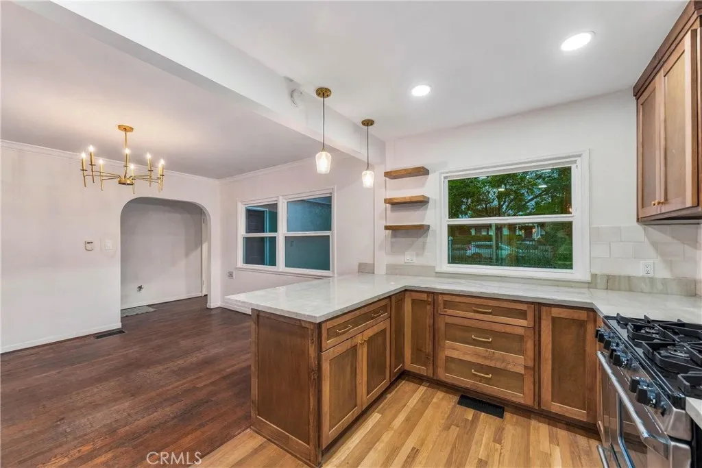 1770 Paloma Street Pasadena, CA 91104 - Photo 23 of 52 Gallery Image 23