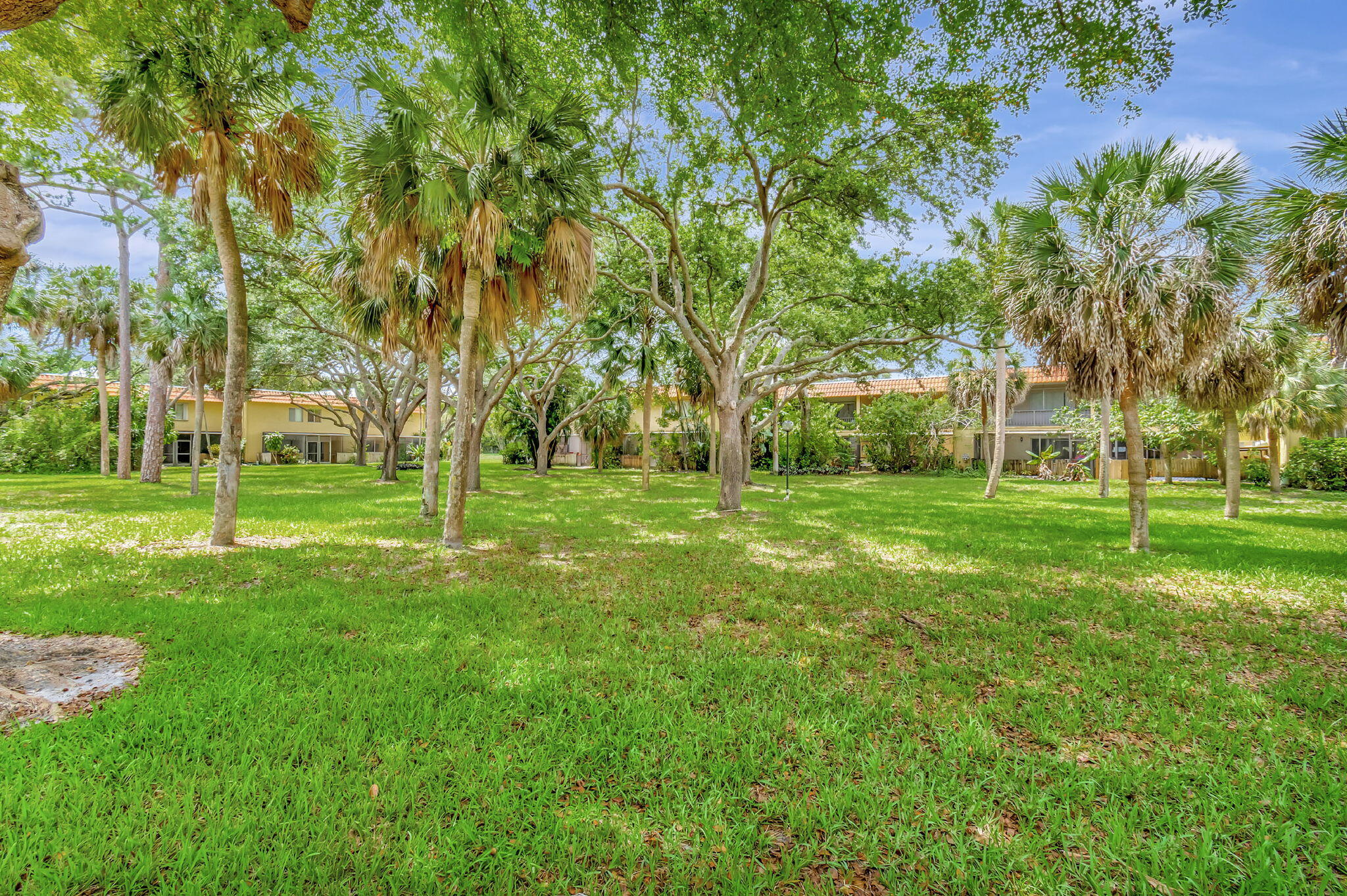 892 Southwest 9th St Circle, Unit 8 Boca Raton, FL 33486 - Photo 45 of 51 18-web-or-mls-DSC_4654