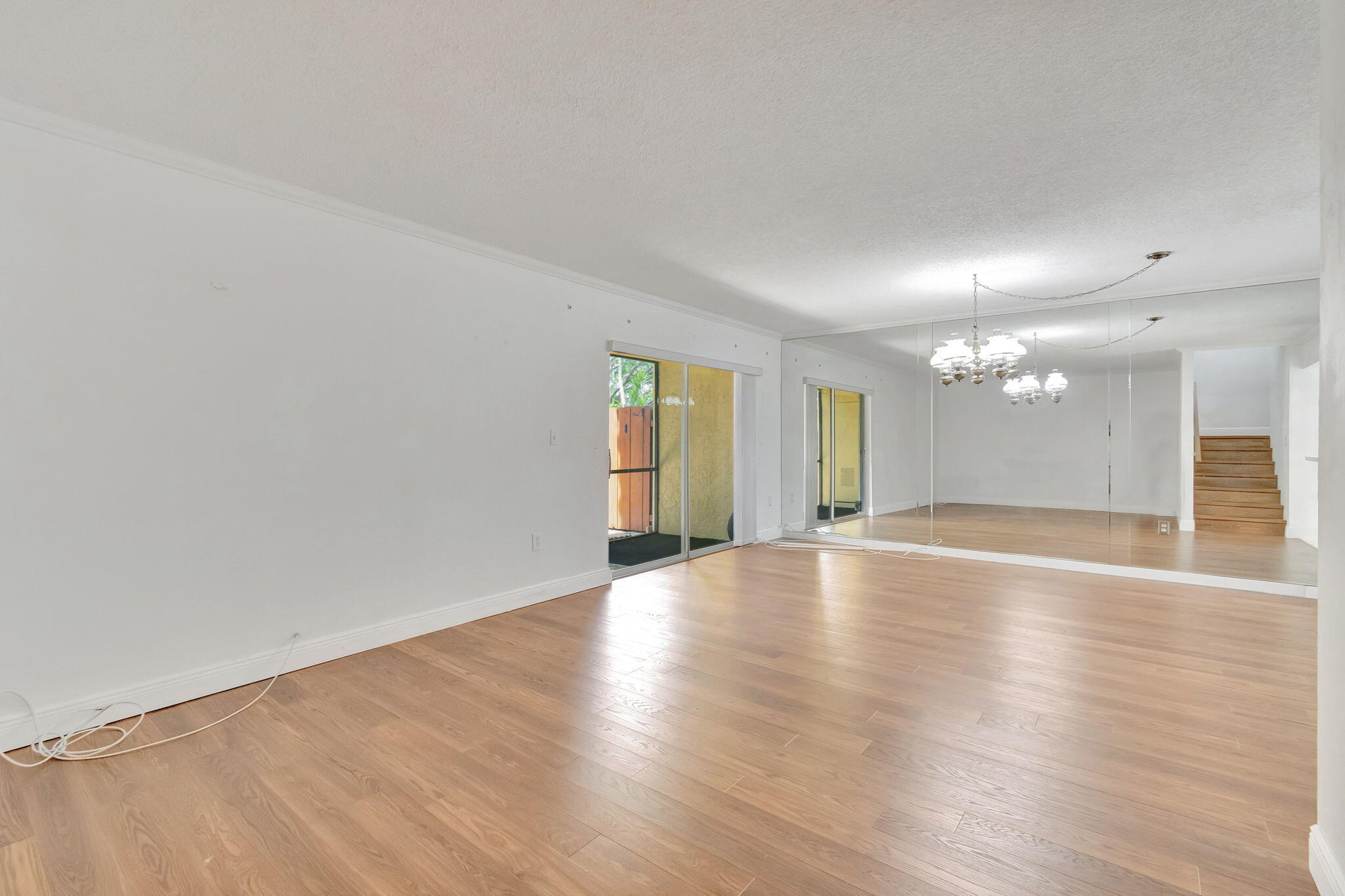 892 Southwest 9th St Circle, Unit 8 Boca Raton, FL 33486 - Photo 8 of 51 28-web-or-mls-DSC_4574