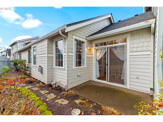 $425,000 | 17146 Southeast 23rd Drive, Unit 21, Vancouver, WA 98683