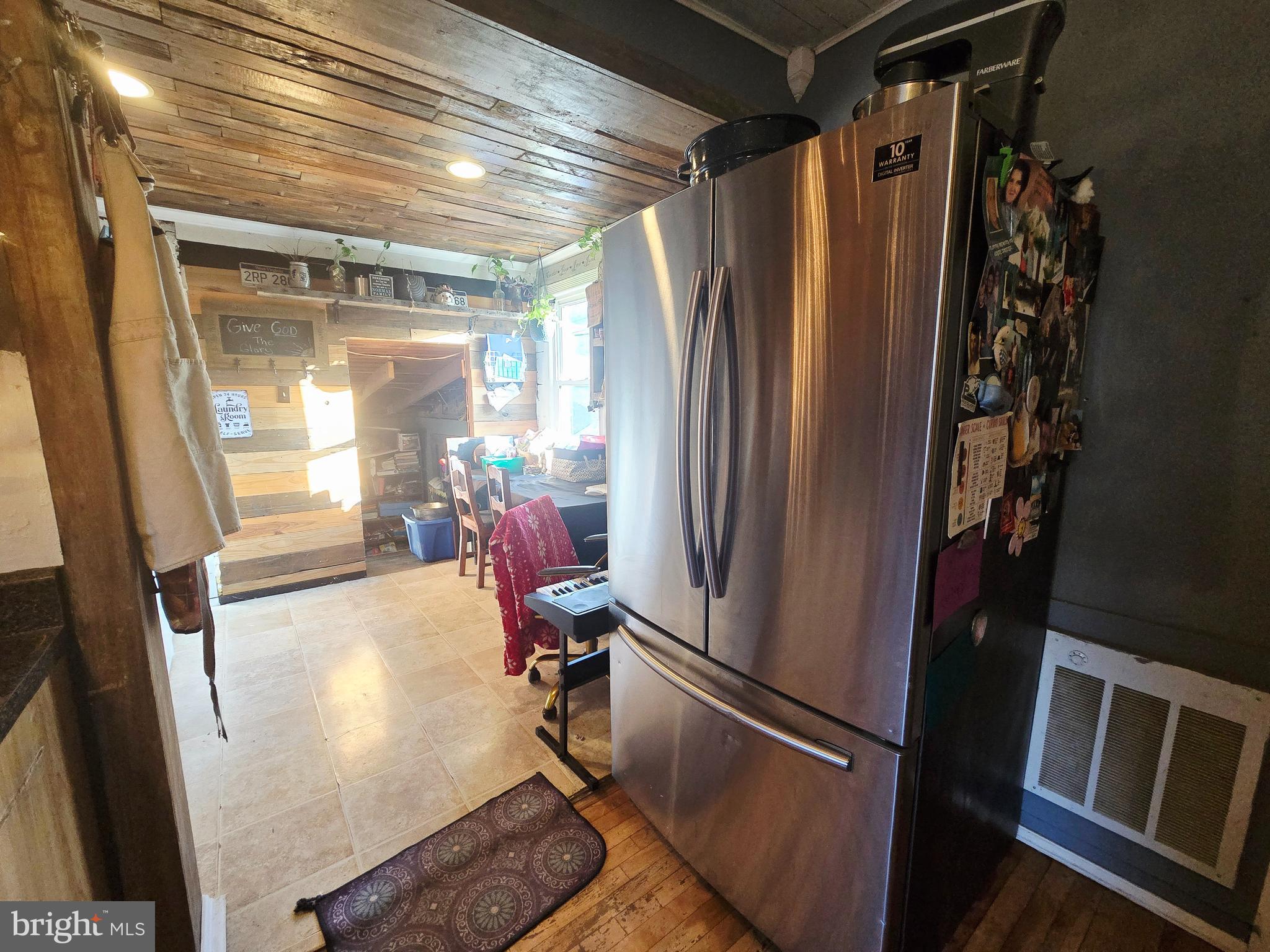 326 Locust Street Franklin, WV 26807 - Photo 25 of 35