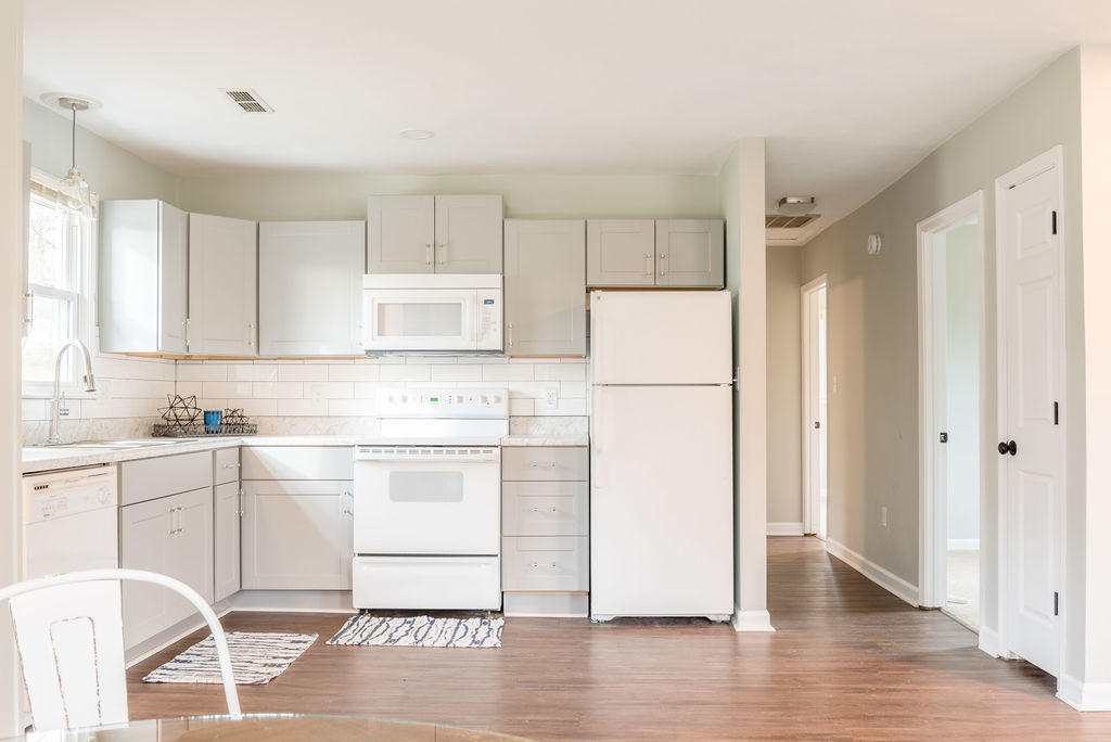 802 North Mill Road Salem, VA 24153 - Photo 7 of 17 Kitchen