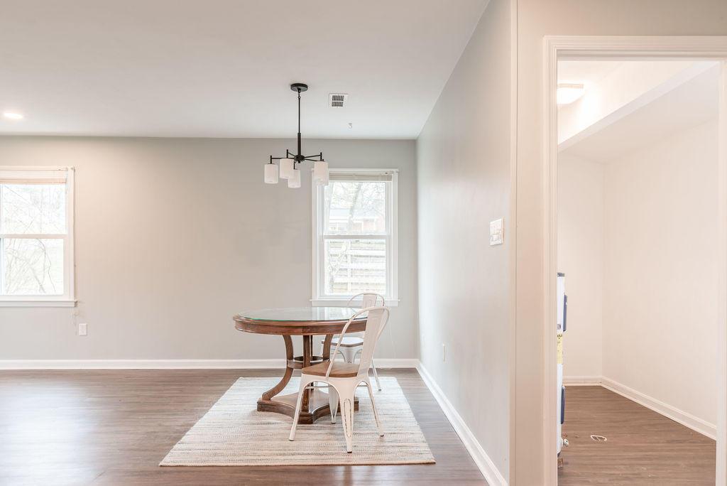 802 North Mill Road Salem, VA 24153 - Photo 8 of 17 Dining Area