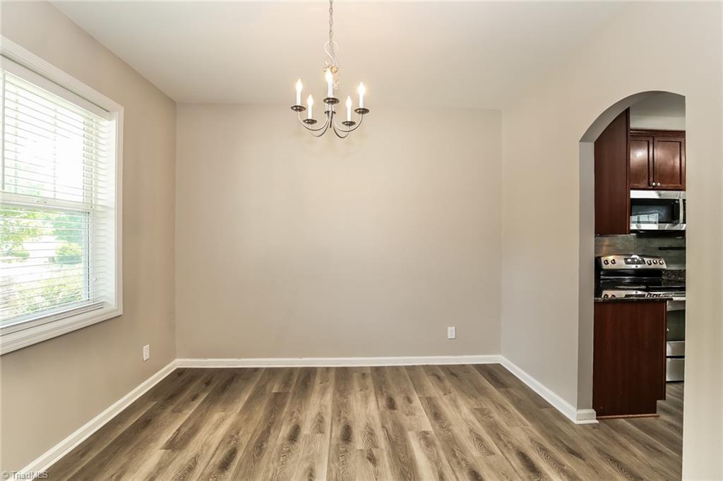 4625 Meadowside Terrace High Point, NC 27265 - Photo 11 of 31