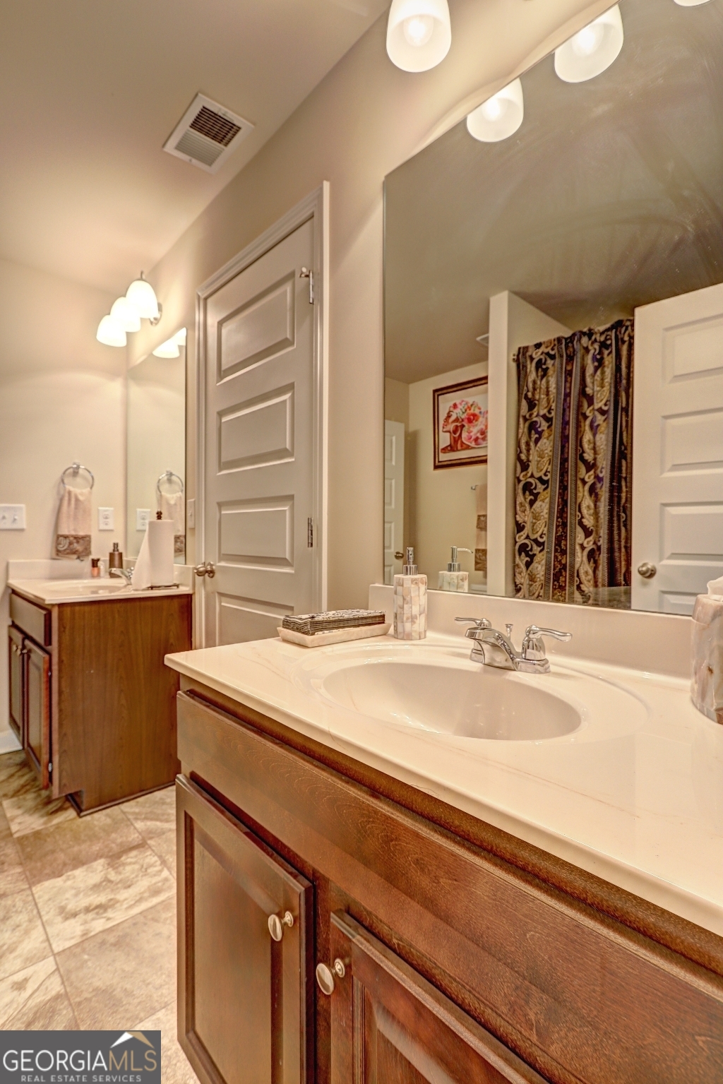 609 Caledon Way Hampton, GA 30228 - Photo 37 of 55