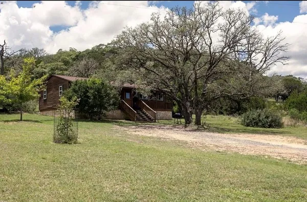 $995,000 | 265 Shalako Drive, Kerrville, TX 78028
