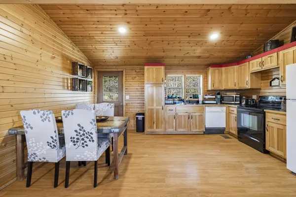 $995,000 | 265 Shalako Drive, Kerrville, TX 78028