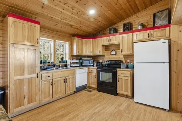 $995,000 | 265 Shalako Drive, Kerrville, TX 78028