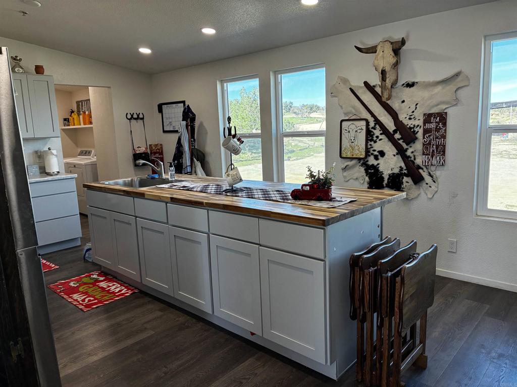 770 Tierra Del Sol Road Boulevard, CA 91905 - Photo 5 of 33