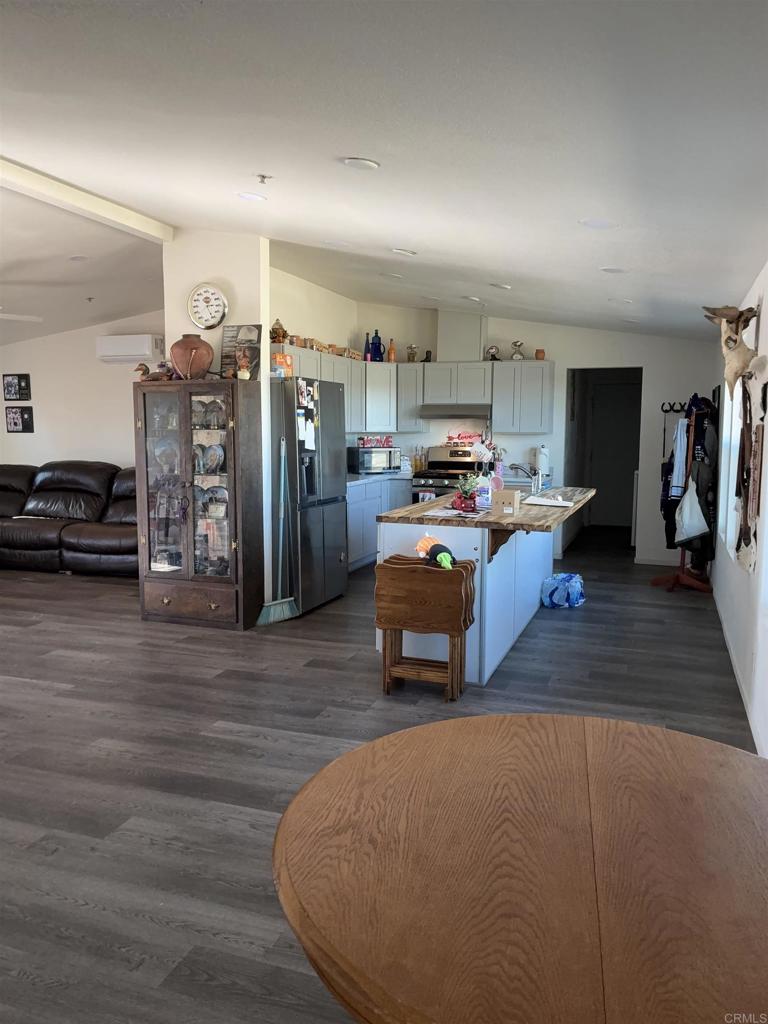 770 Tierra Del Sol Road Boulevard, CA 91905 - Photo 8 of 33