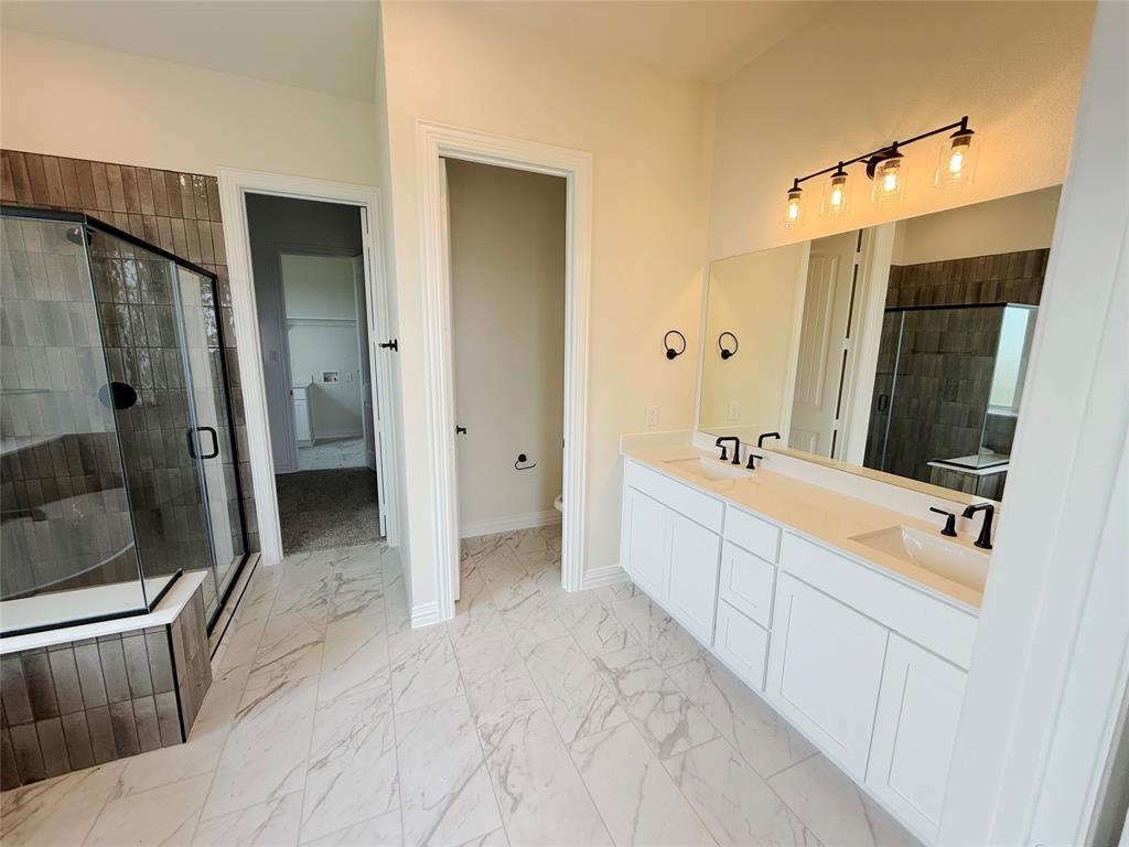 204 Slimp Bluff Azle, TX 76020 - Photo 8 of 20