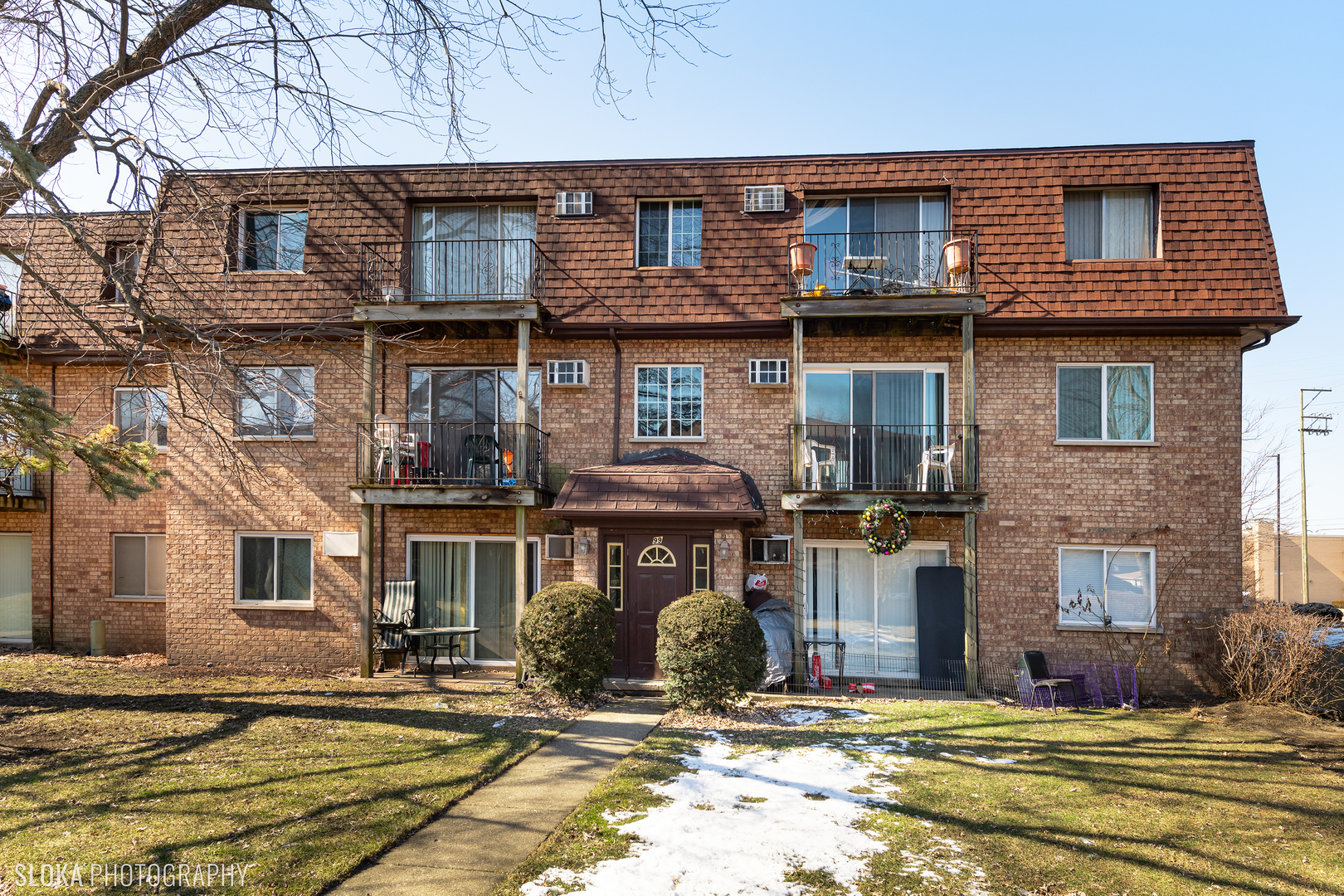 99 East Dundee Road, Unit 2N Wheeling, IL 60090 - Photo 1 of 15