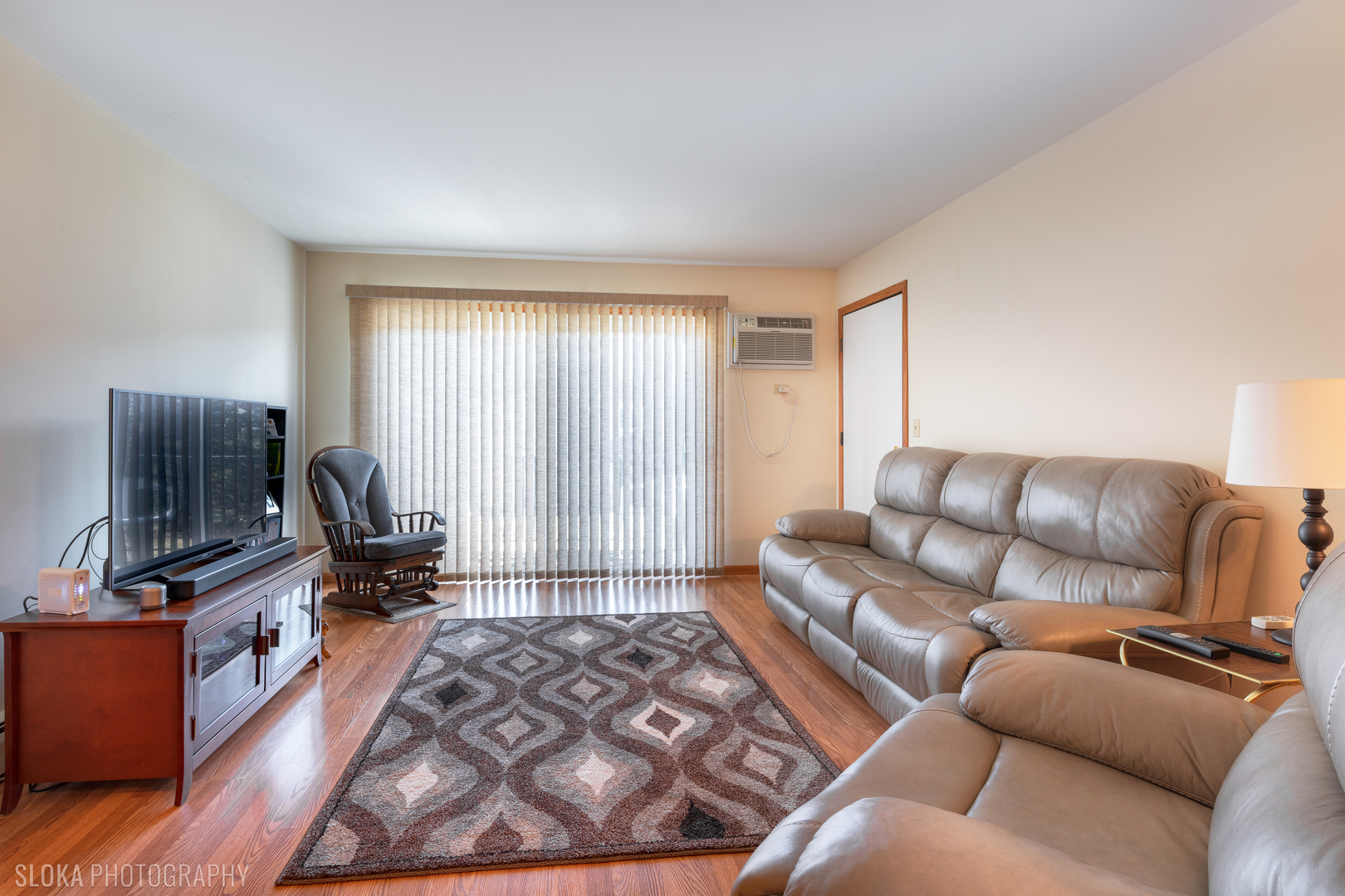 99 East Dundee Road, Unit 2N Wheeling, IL 60090 - Photo 4 of 15