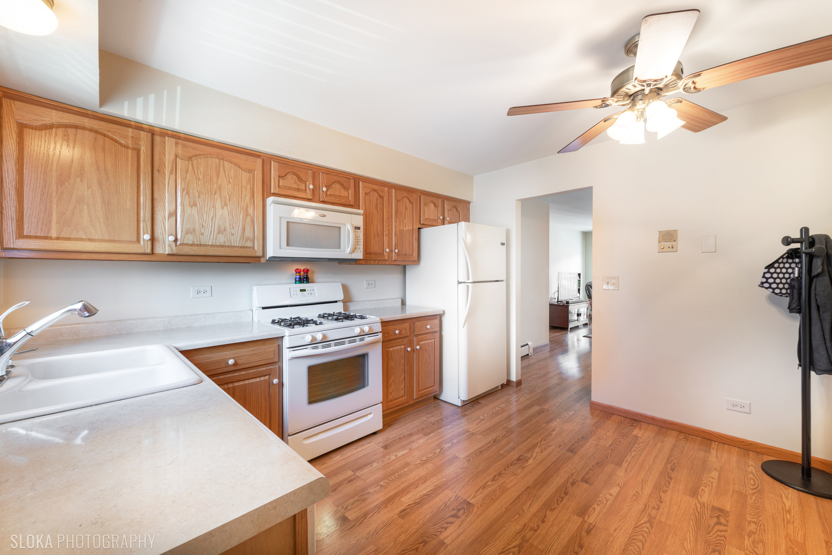 99 East Dundee Road, Unit 2N Wheeling, IL 60090 - Photo 8 of 15