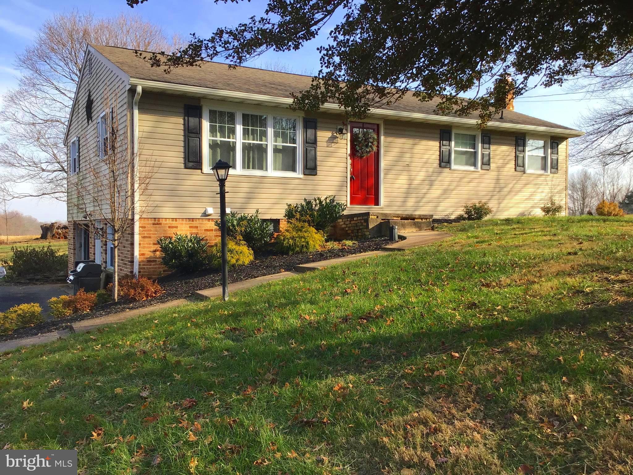 1774 Manor Road Windsor, PA 17366 - Photo 1 of 36