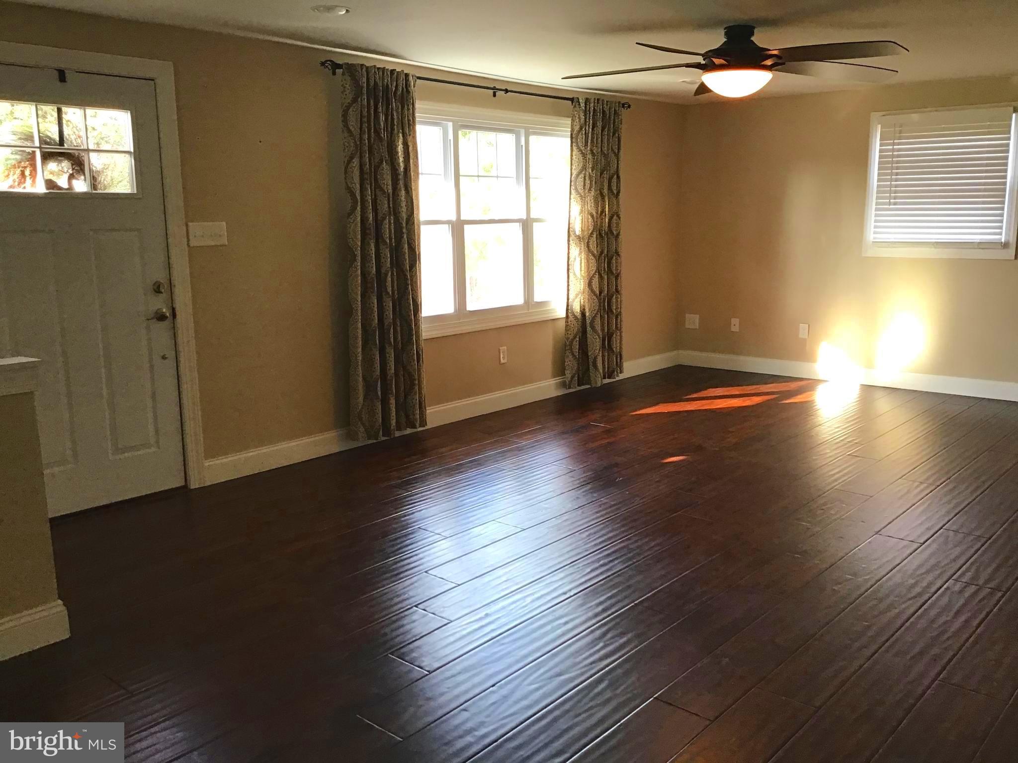 1774 Manor Road Windsor, PA 17366 - Photo 3 of 36