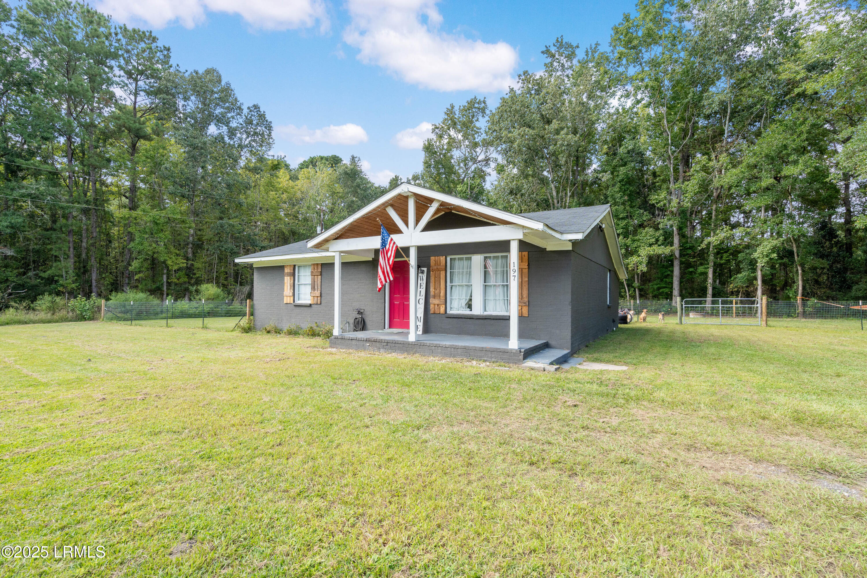 197 Johnson Road Sheldon, SC 29940 - Photo 21 of 31 197 Johnson-2