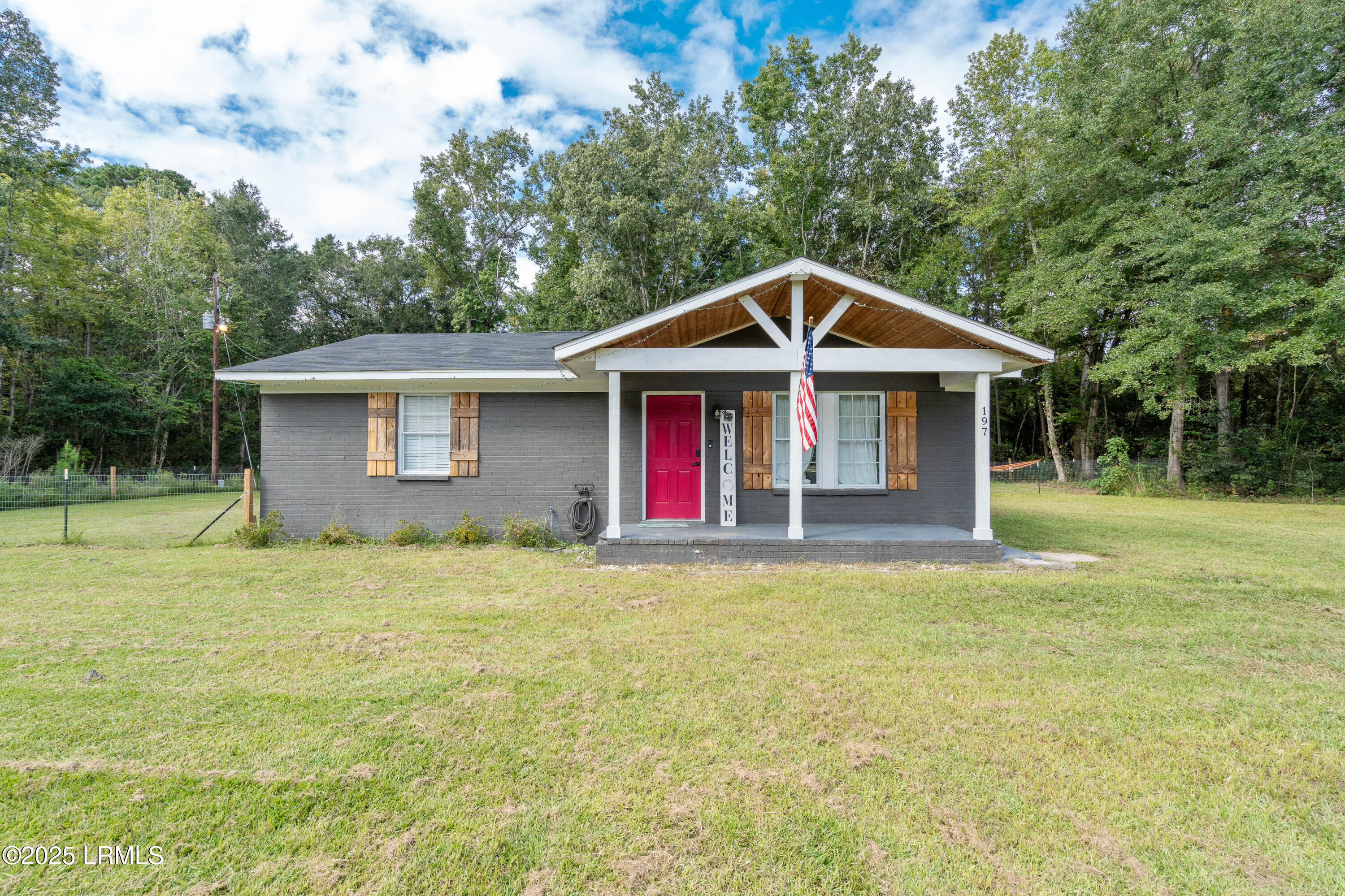 197 Johnson Road Sheldon, SC 29940 - Photo 22 of 31 197 Johnson-3