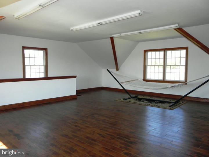 64 Curley Mill Road Chalfont, PA 18914 - Photo 21 of 25 Garage