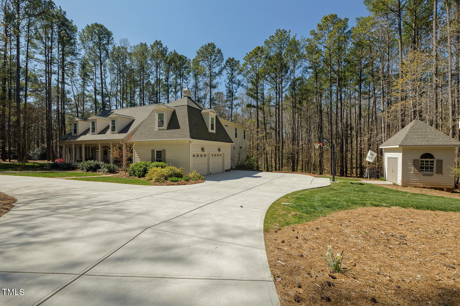 5012 Boulder Creek Lane Raleigh, NC 27613 - Photo 4 of 100 a front view of a house with a yard