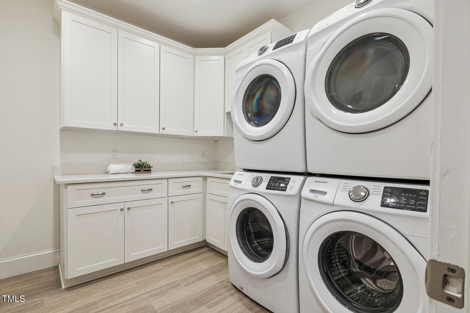 5012 Boulder Creek Lane Raleigh, NC 27613 - Photo 59 of 100 a utility room with dryer and washer