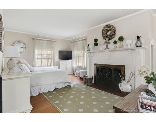14 Overlook Road Wakefield, MA 01880 - Photo 4 of 28 a living room with furniture and a fireplace