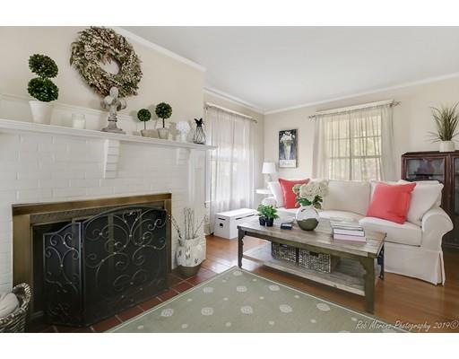 14 Overlook Road Wakefield, MA 01880 - Photo 5 of 28 a living room with furniture and a fireplace