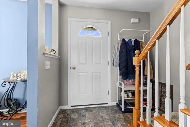 a view of walk in closet